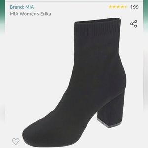 Mia Erika Womens Boots size 8